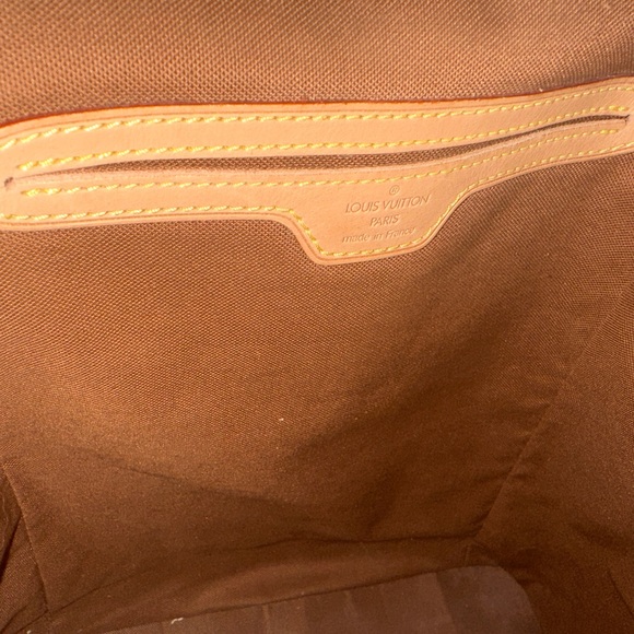 Louis Vuitton Montsouris GM Backpack in Monogram Canvas AUTHENTIC - Picture 10 of 10